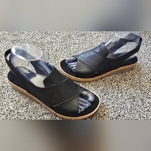 Sesto Meucci Black Leather Sylke Cross Strap Wedge Sandal 7.5 Italy Made